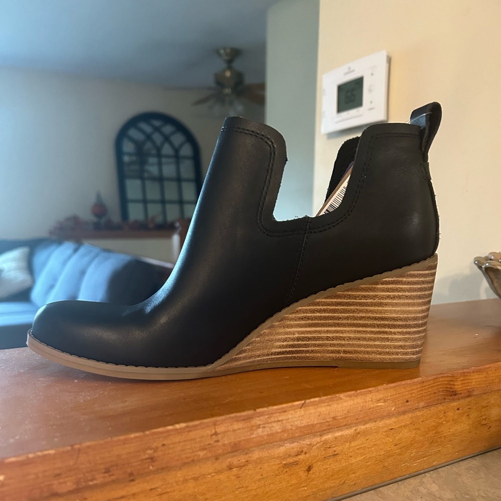 Tom’s wedges